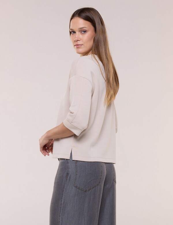 Buzo Comfy Manga Amplia BEIGE