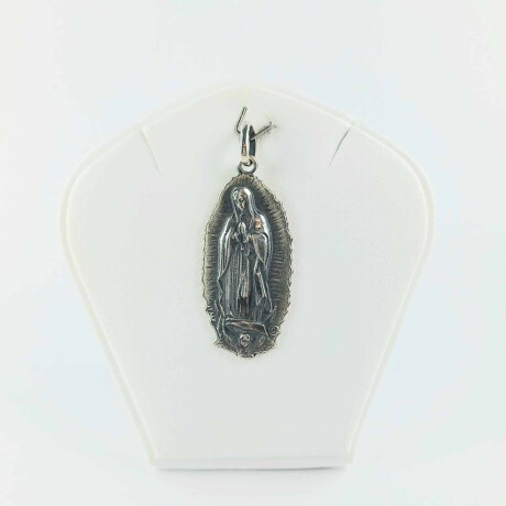 Medalla Religiosa de Plata 925 Virgen de Guadalupe Largo 3.5 cm