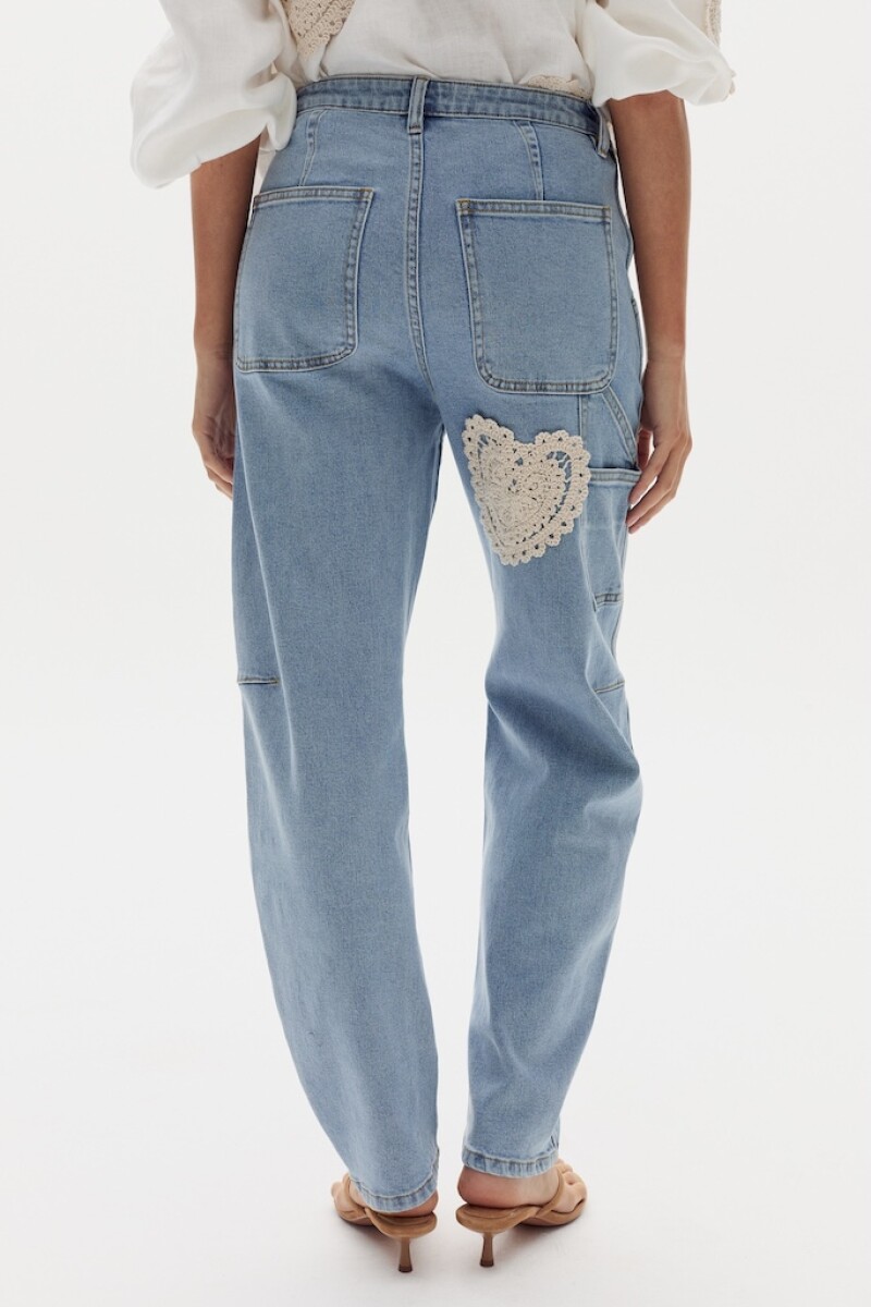 Pantalón Ambar en Denim Cuore Sky Blue