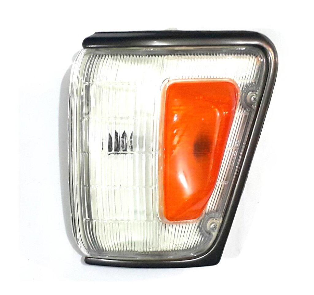 Faro delantero Toyota Hilux