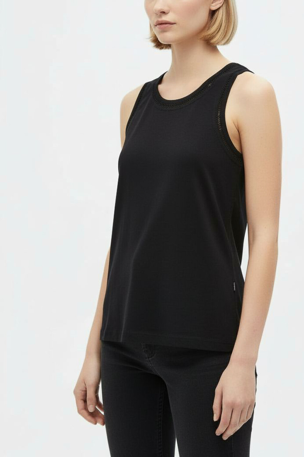 Musculosa Freia Negro
