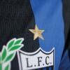 CAMISETA LIVERPOOL OFICIAL 000