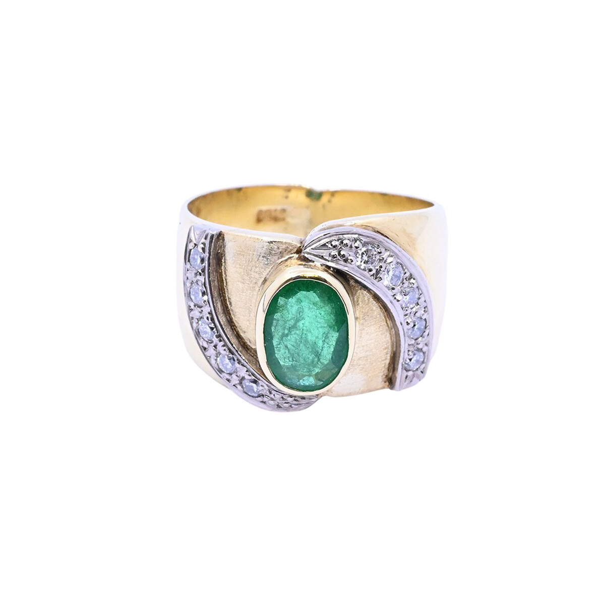 Anillo oro 18k con brillantes y esmeralda. 