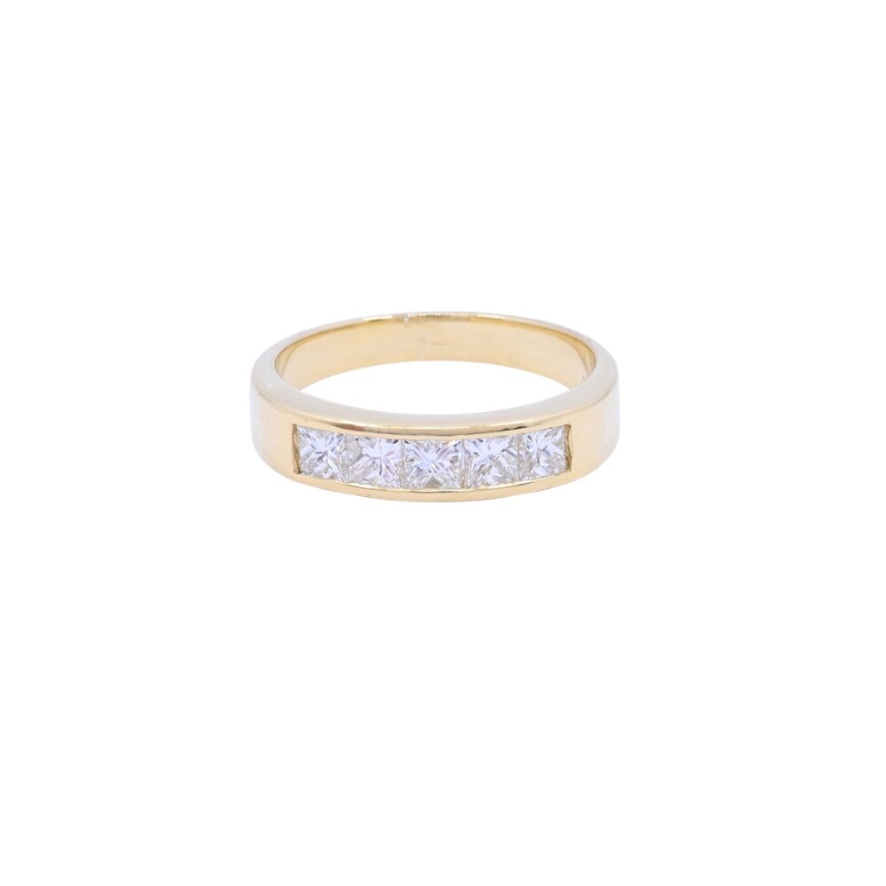 Anillo medio sin fin oro 18k amarillo carril con 5 brillantes princesa. Anillo medio sin fin oro 18k amarillo carril con 5 brillantes princesa.