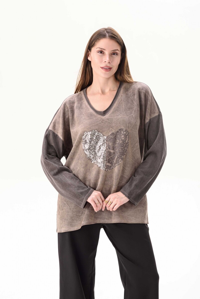 Buzo Abril - Marrón 