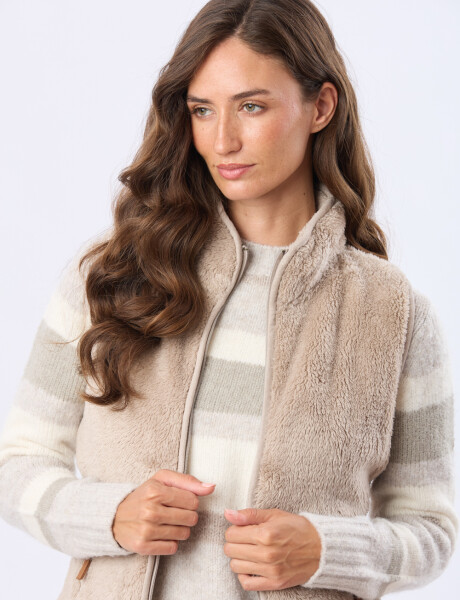 CHALECO SHERPA SUAVE Beige Oscuro