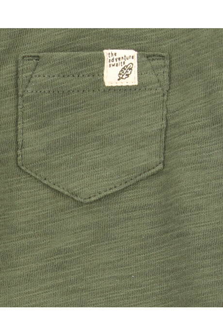 Set dos piezas, short de popelina y remera henley de algodón Sin color