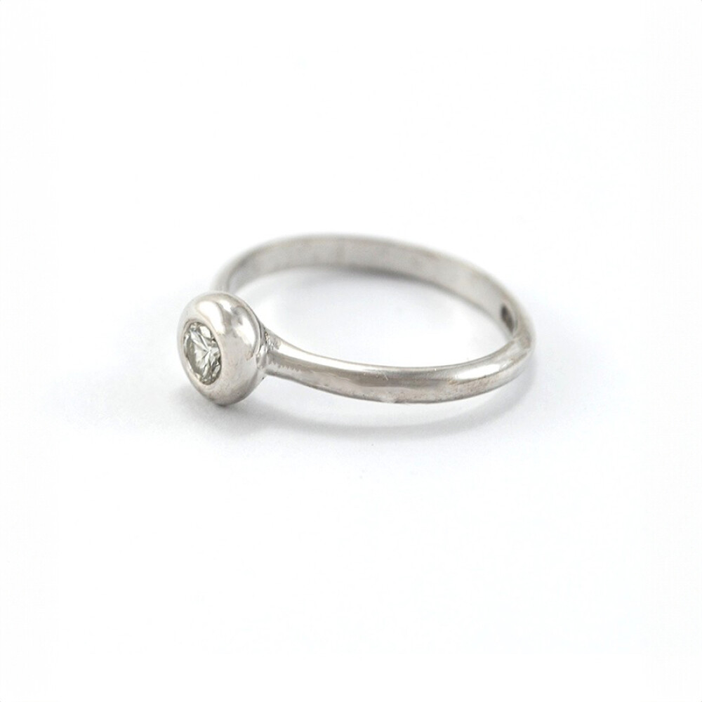 Anillo Oro 18K Blanco Y Brillante Engarce Ingles Anillo Oro 18K Blanco Y Brillante Engarce Ingles