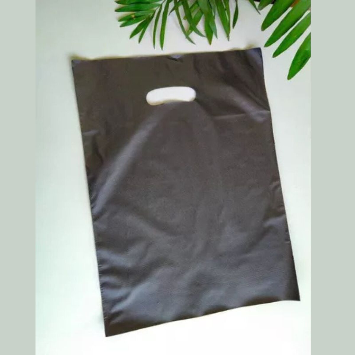 Bolsa de Nylon Colores Lisos - Negro 