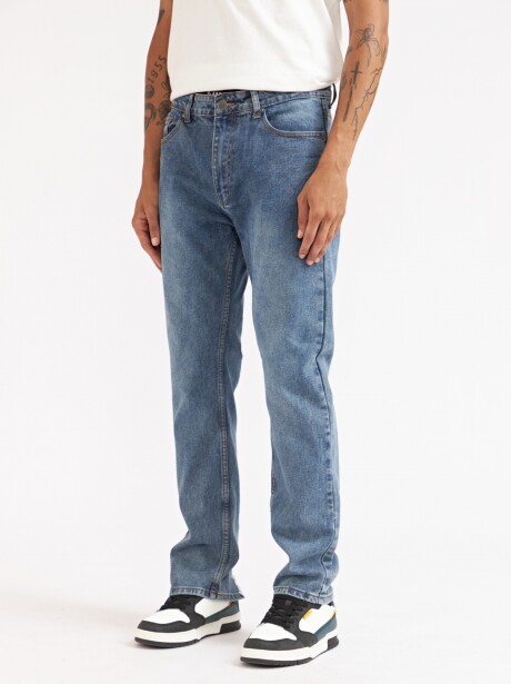 JEAN JAVI AZUL CLARO