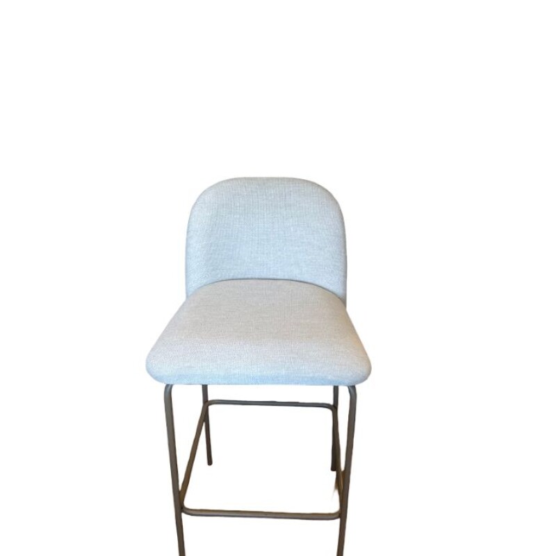 Banco Alto para barra base y patas metal choco leve / Asiento y respaldo tapizado tela Clara Banco Alto para barra base y patas metal choco leve / Asiento y respaldo tapizado tela Clara