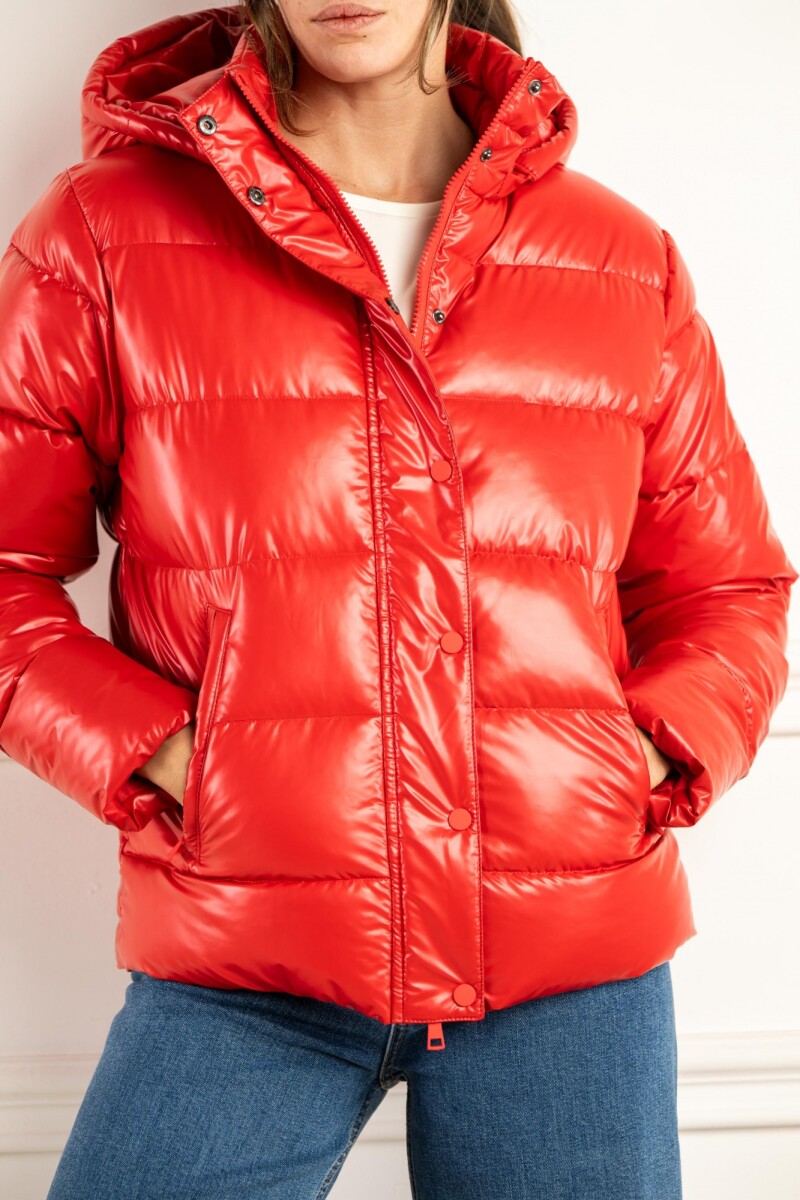 Campera Engomada Water Repellent Rojo