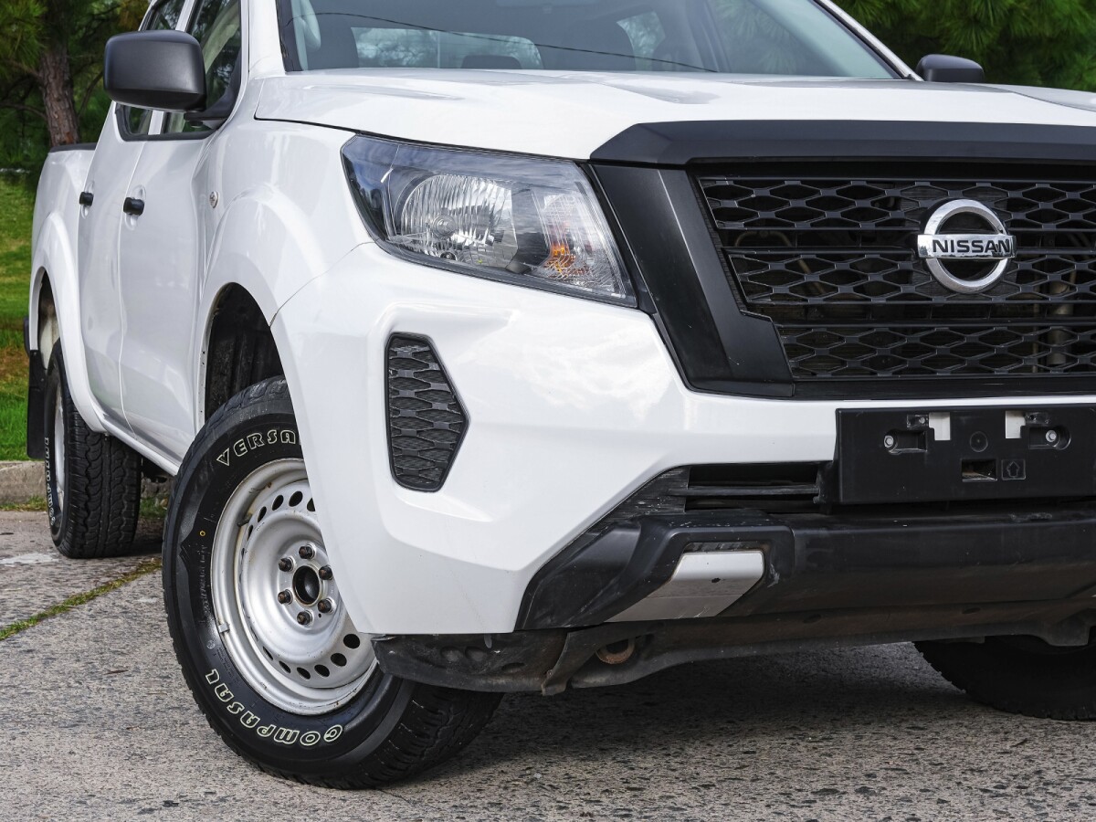 Nissan Frontier NP300 2.5 TDI 4x2| Permuta / Financia Nissan Frontier NP300 2.5 TDI 4x2| Permuta / Financia