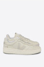 Zapatilla V-90 Crema