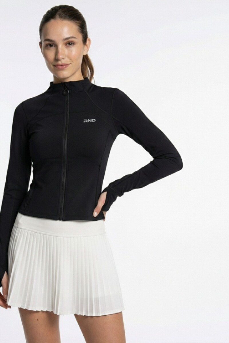 Campera de Supplex. Negro