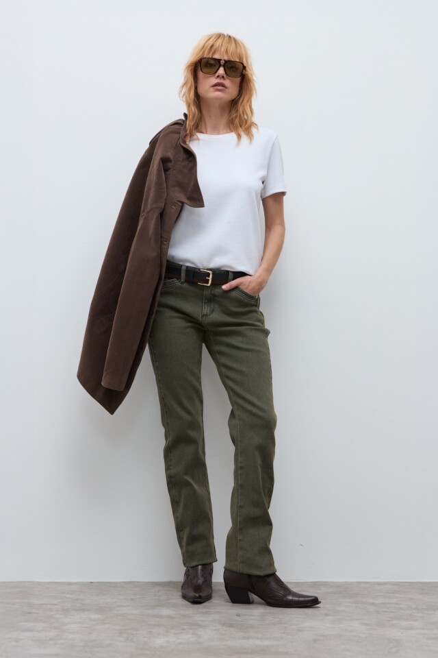 Jean recto Julieta verde oliva