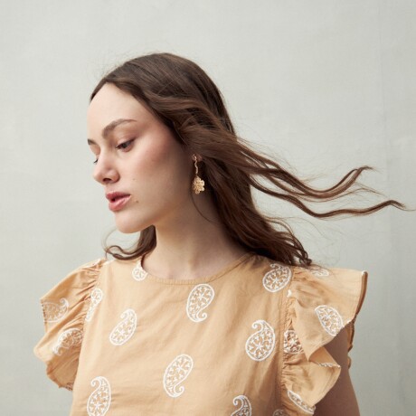 TOP MACEDONIA Caramelo