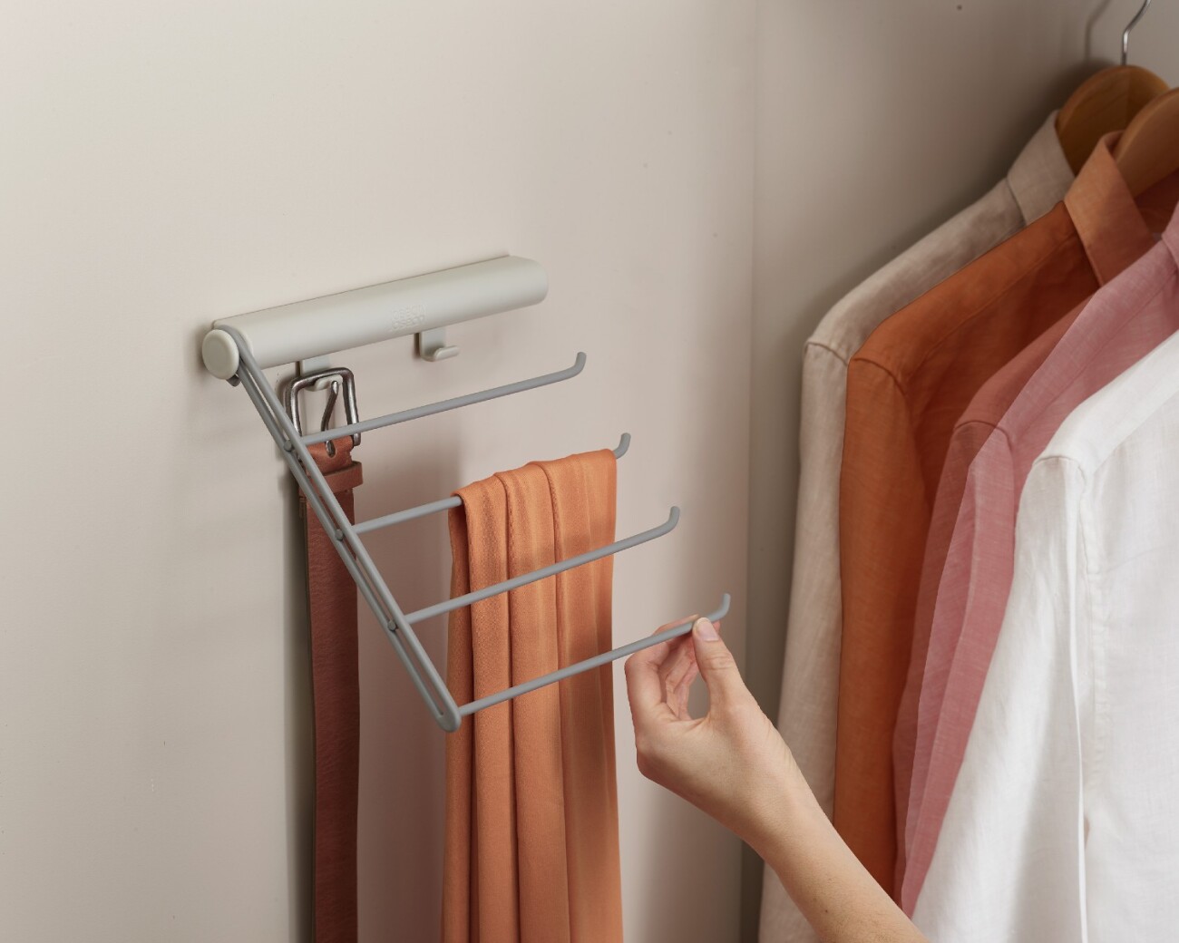 Organizador para Cinturones, Corbatas y Pañuelos Joseph Joseph Orderly™ - Preventa Organizador para Cinturones, Corbatas y Pañuelos Joseph Joseph Orderly™ - Preventa