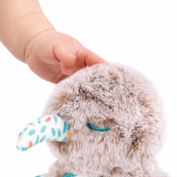 Peluche Sensorial Espejo Pájaro Kiwi Para Bebé 20 Cm Ludi Color Gris