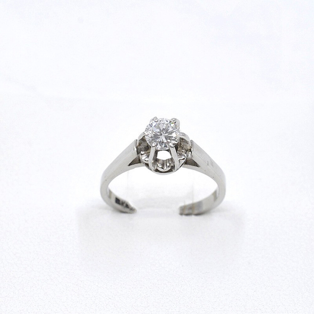 Anillo Antiguo En Oro 18K Y Brillante Anillo Antiguo En Oro 18K Y Brillante