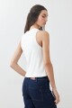 Musculosa canalé crudo