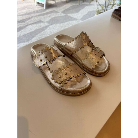 Pre Venta Sandalia Morango Dorado