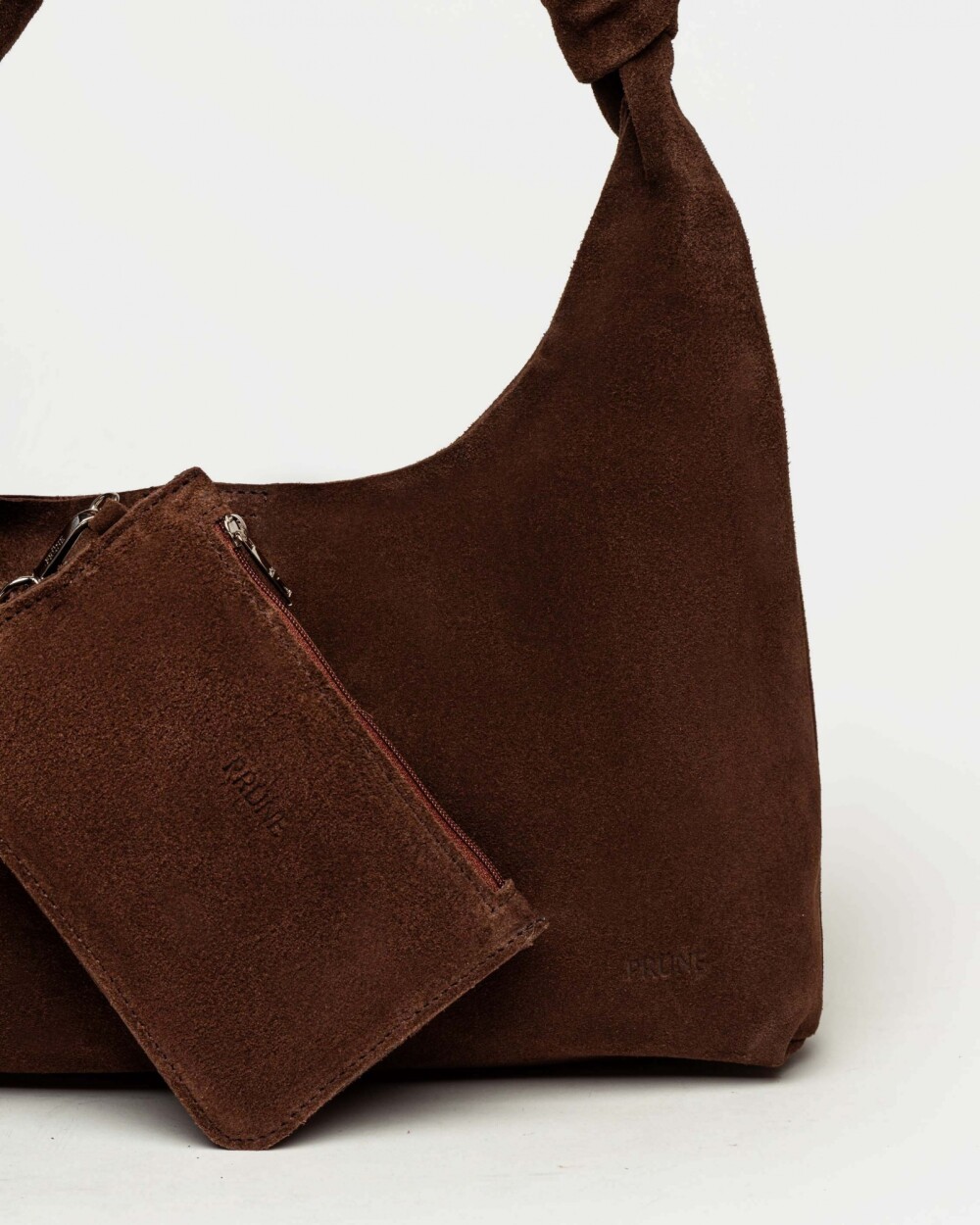 Cartera al hombro Juana en Cuero Gamuza Marron