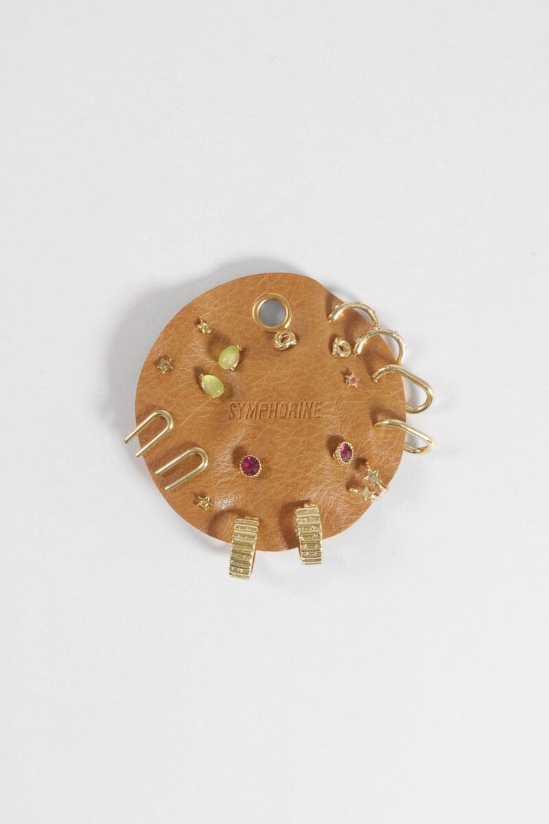 Set de 10 pins variados dorado