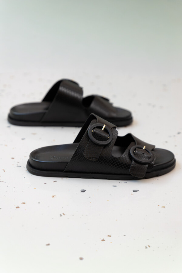 Sandalia con hebillas Rumba Negro