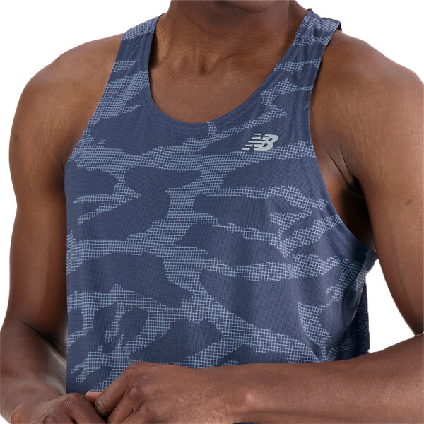 Musculosa New Balance Accelerate Gris