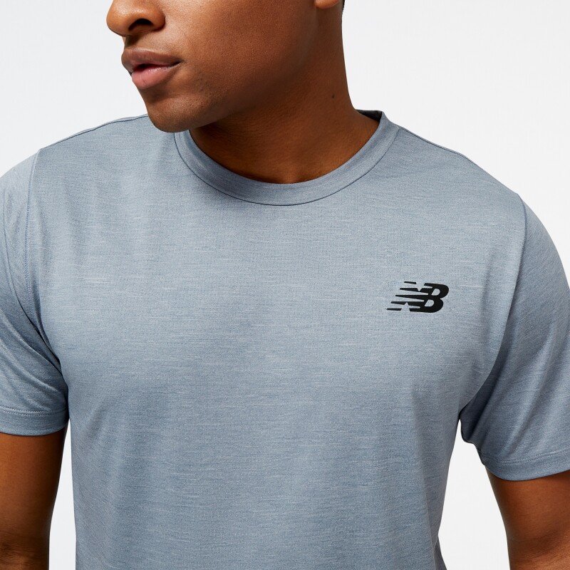 Remera New Balance de hombre - MT31095GMH GREY