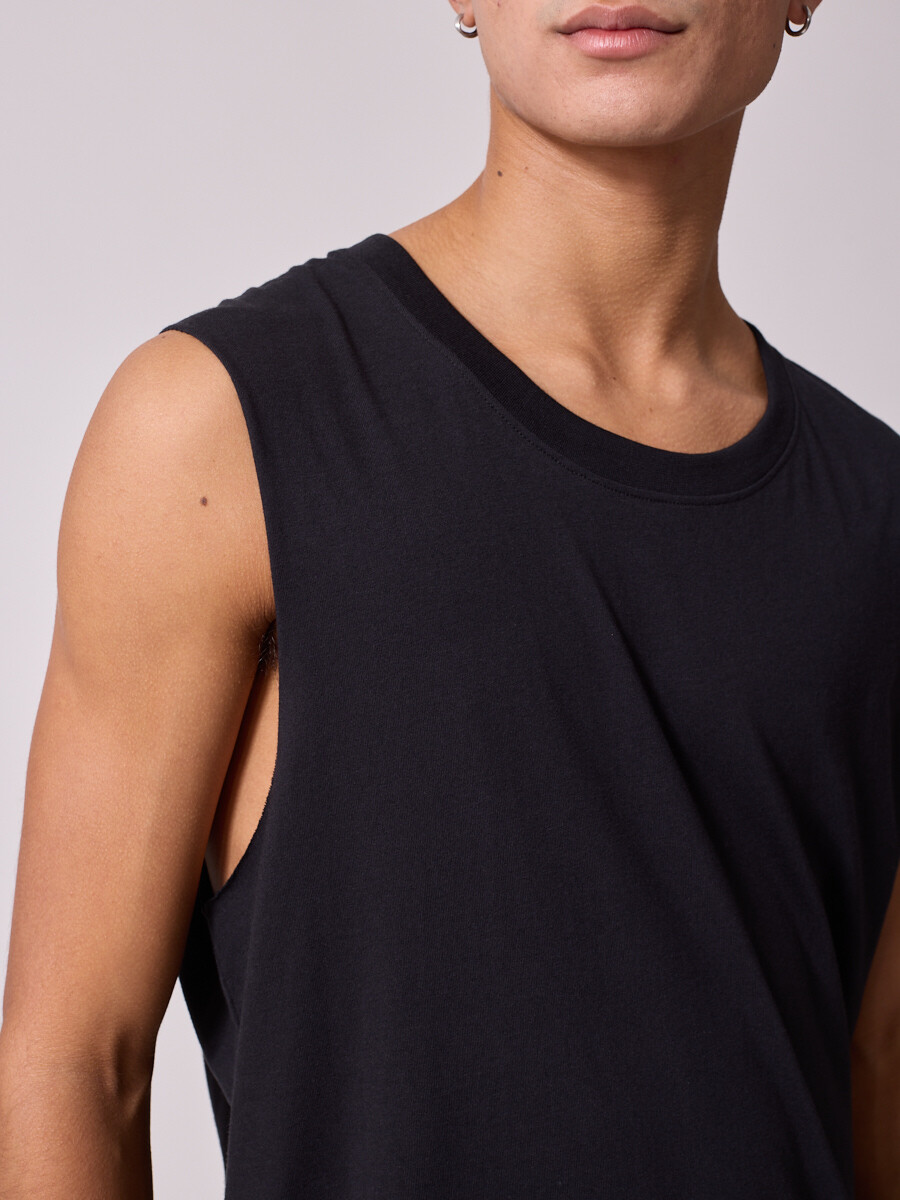 MUSCULOSA SALBON DIXIE Negro