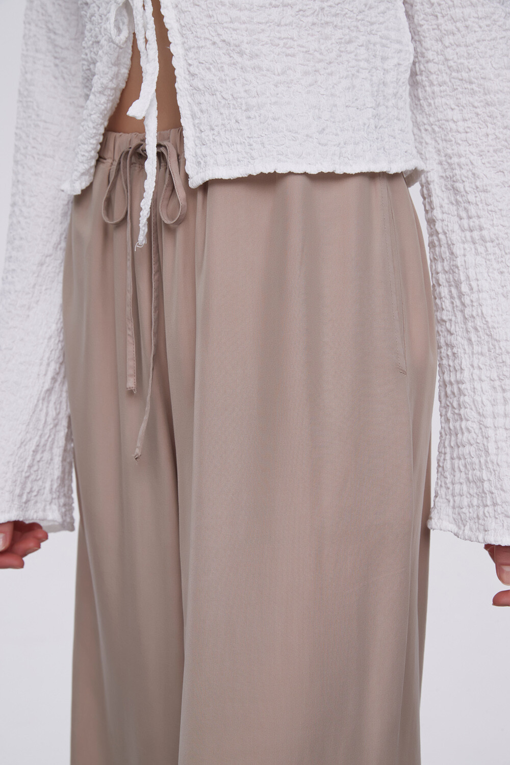 Pantalon Cezzilia Beige Oscuro