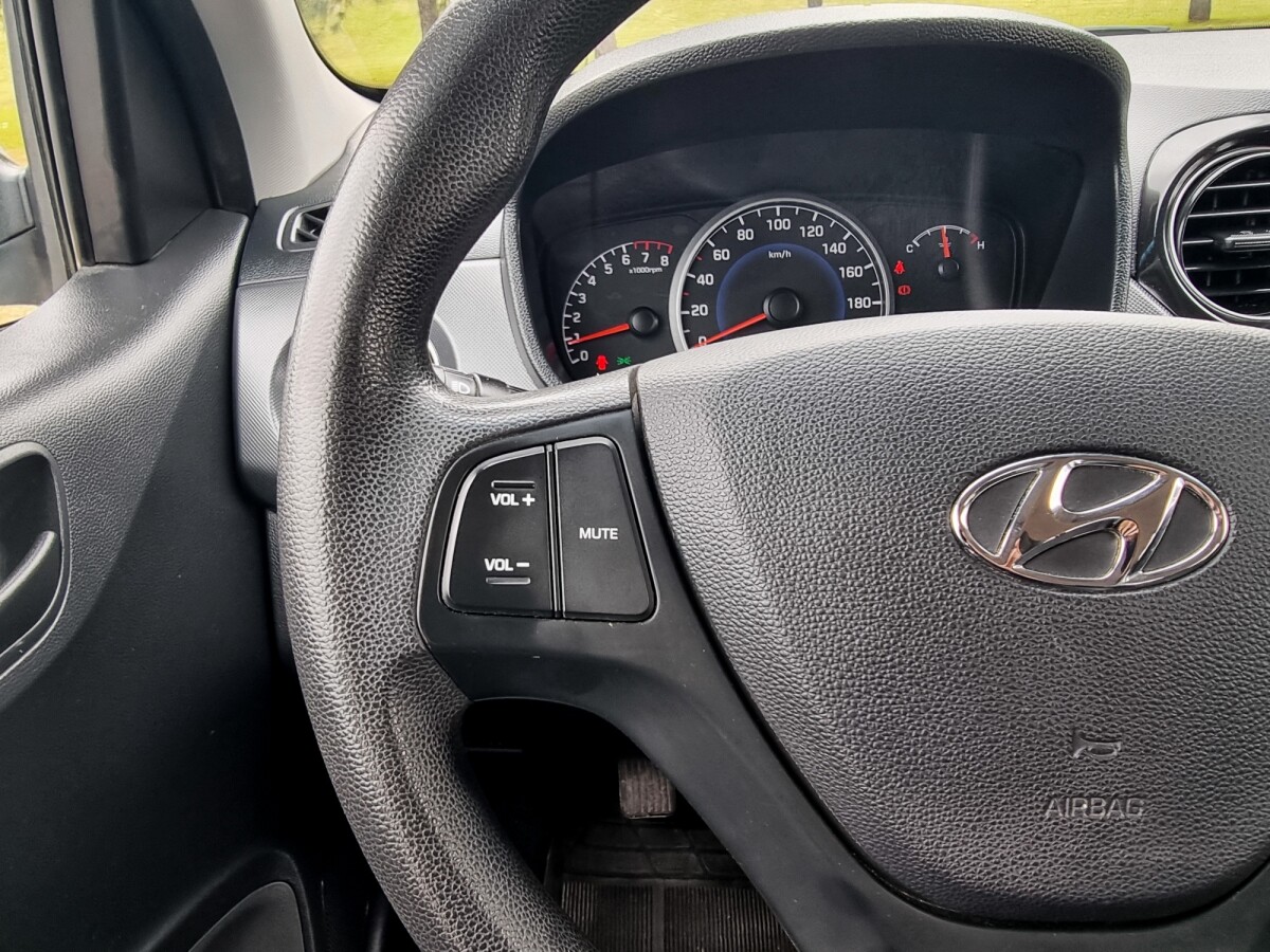 Hyundai Grand i10 GL 1.25 Extra Full| Permuta / Financia Hyundai Grand i10 GL 1.25 Extra Full| Permuta / Financia