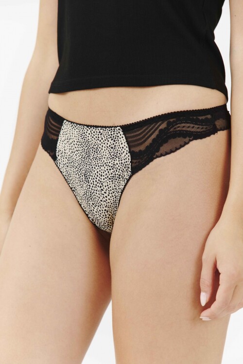 Colaless Eleonora Print 2
