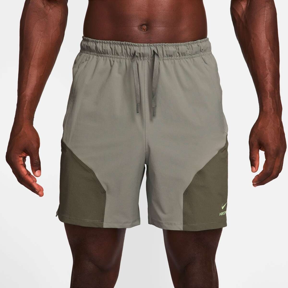 Short Nike Dri-Fitadv Npt 6 In de Hombre - Gris 