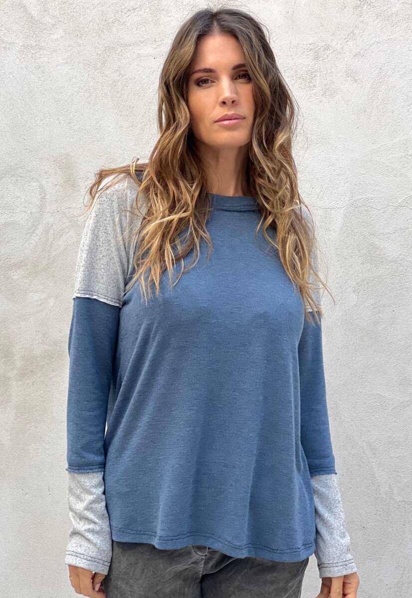 BLUSA VERA - AZUL CON GRIS 