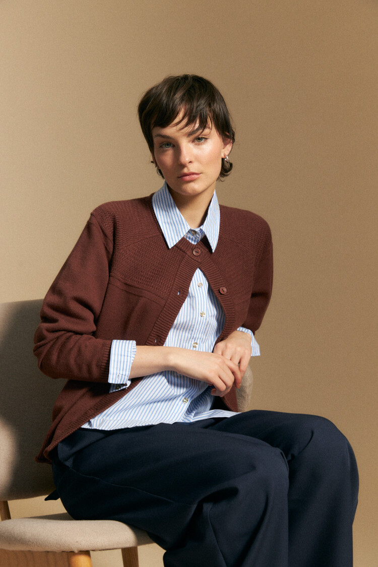 CARDIGAN JUSTIN Marrón Corteza