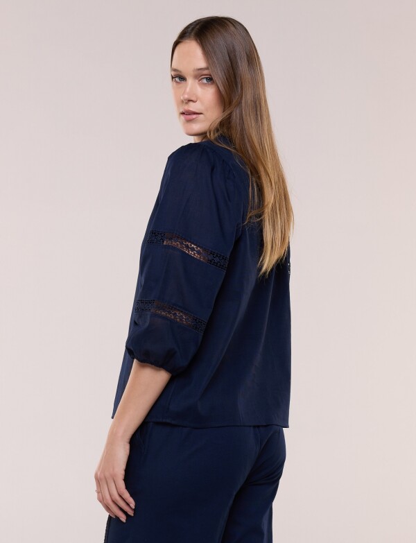 Blusa Lino Con Detalle Puntilla AZUL