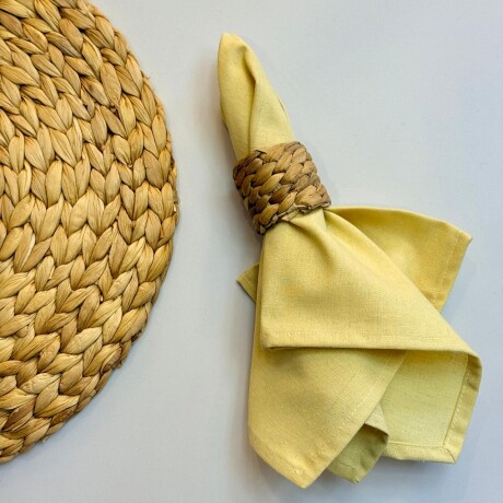 Servilleta 42cm x 42cm - Amarilla Servilleta 42cm x 42cm - Amarilla