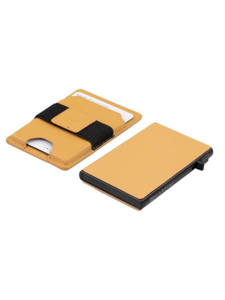 MAGSAFE METAL WALLET COGNAC