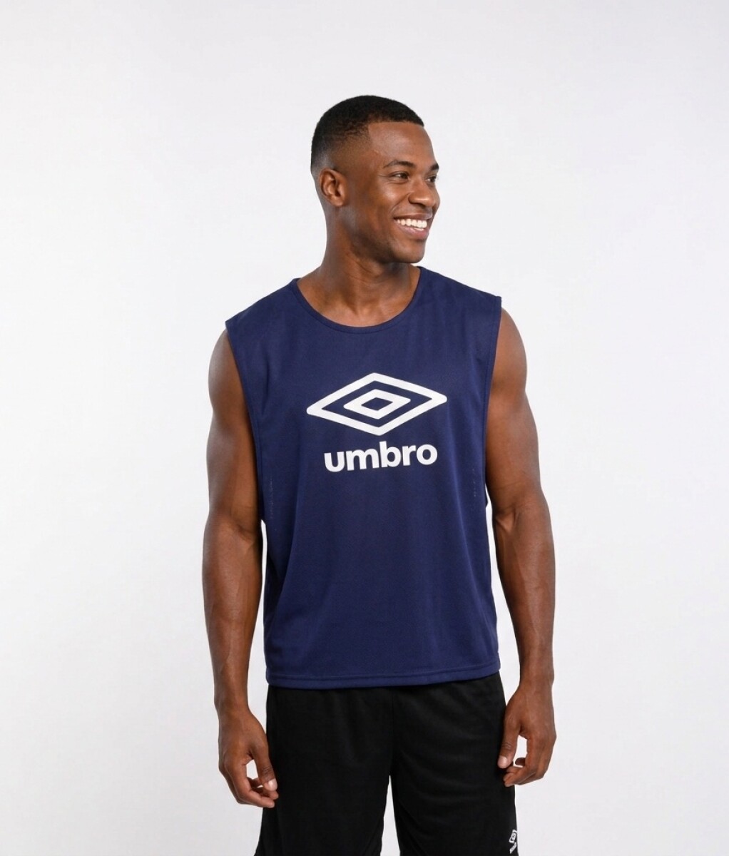 Chaleco Entrenamiento Umbro Hombre - 019 