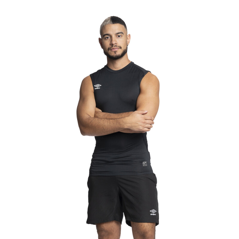 Musculosa Térmica Umbro Hombre 060