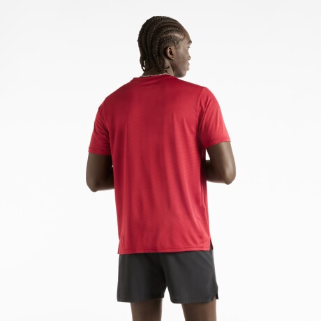 Remera New Balance de Hombre Sport Essentials MT41222PDR RED