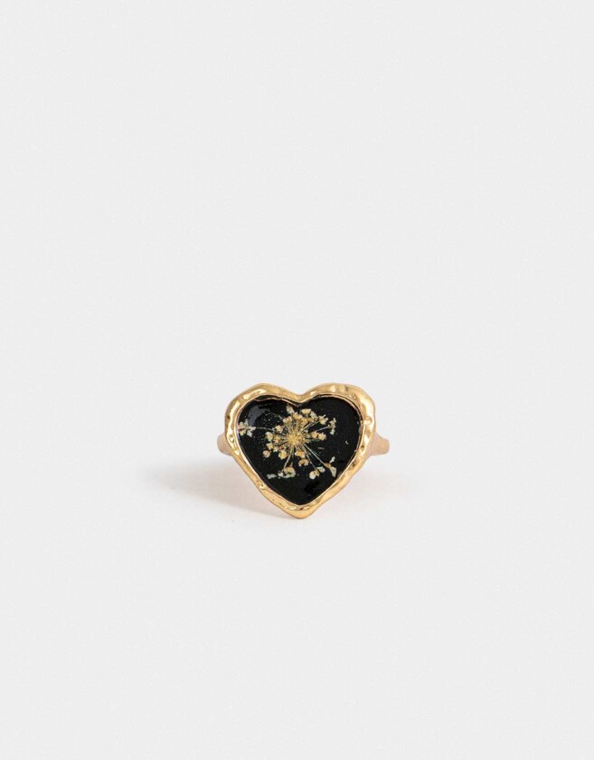 Anillos Medianos y Grandes Flores atrapadas Anillo Corazón Estampado - Dorado