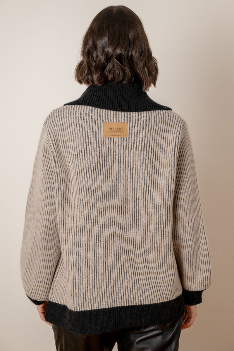 Campera roble Negro