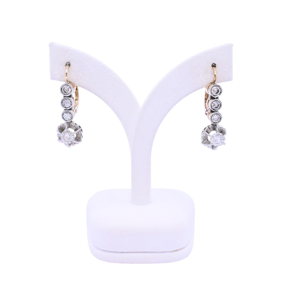 Caravanas antiguas 18k 2 tonos con brillantes. Caravanas antiguas 18k 2 tonos con brillantes.