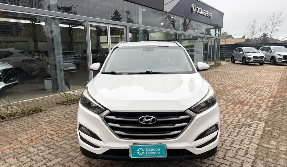 Hyundai Tucson 1.6 T-GDI Value AT - 2018 Hyundai Tucson 1.6 T-GDI Value AT - 2018
