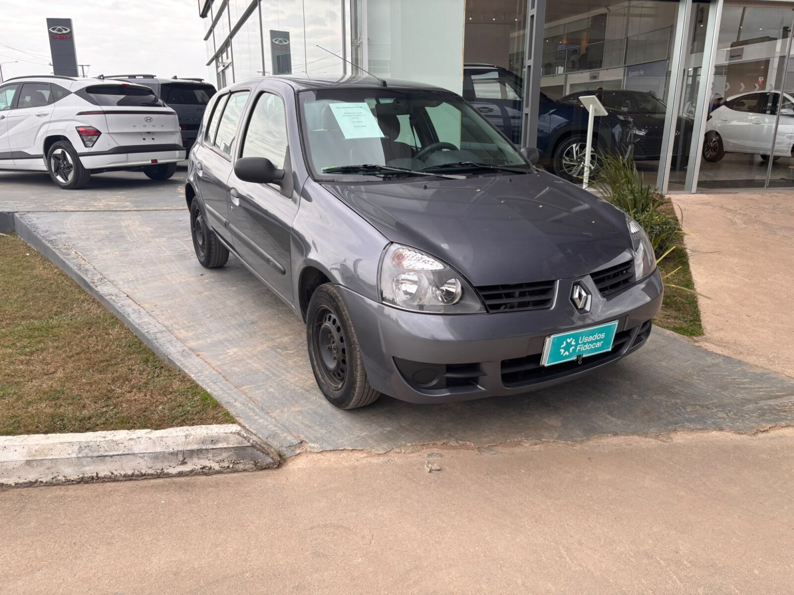 Renault Clio Authentique 1.2 - 2012 