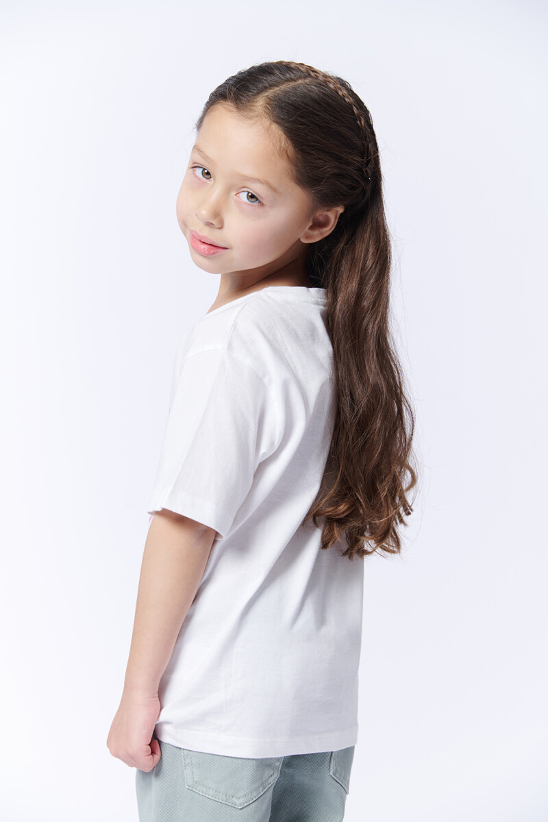 Remera Manga Corta Estampa Flores Blanca